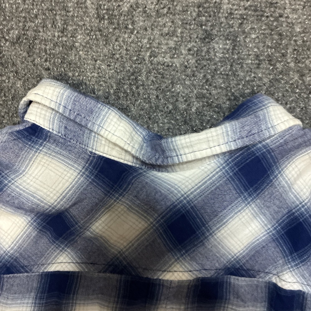 Boston Traders Women's Flannel Tunic Blue Plaid Size Large - Picture 10 of 12